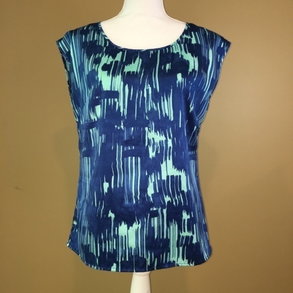 Outback Red Ikat Print Top